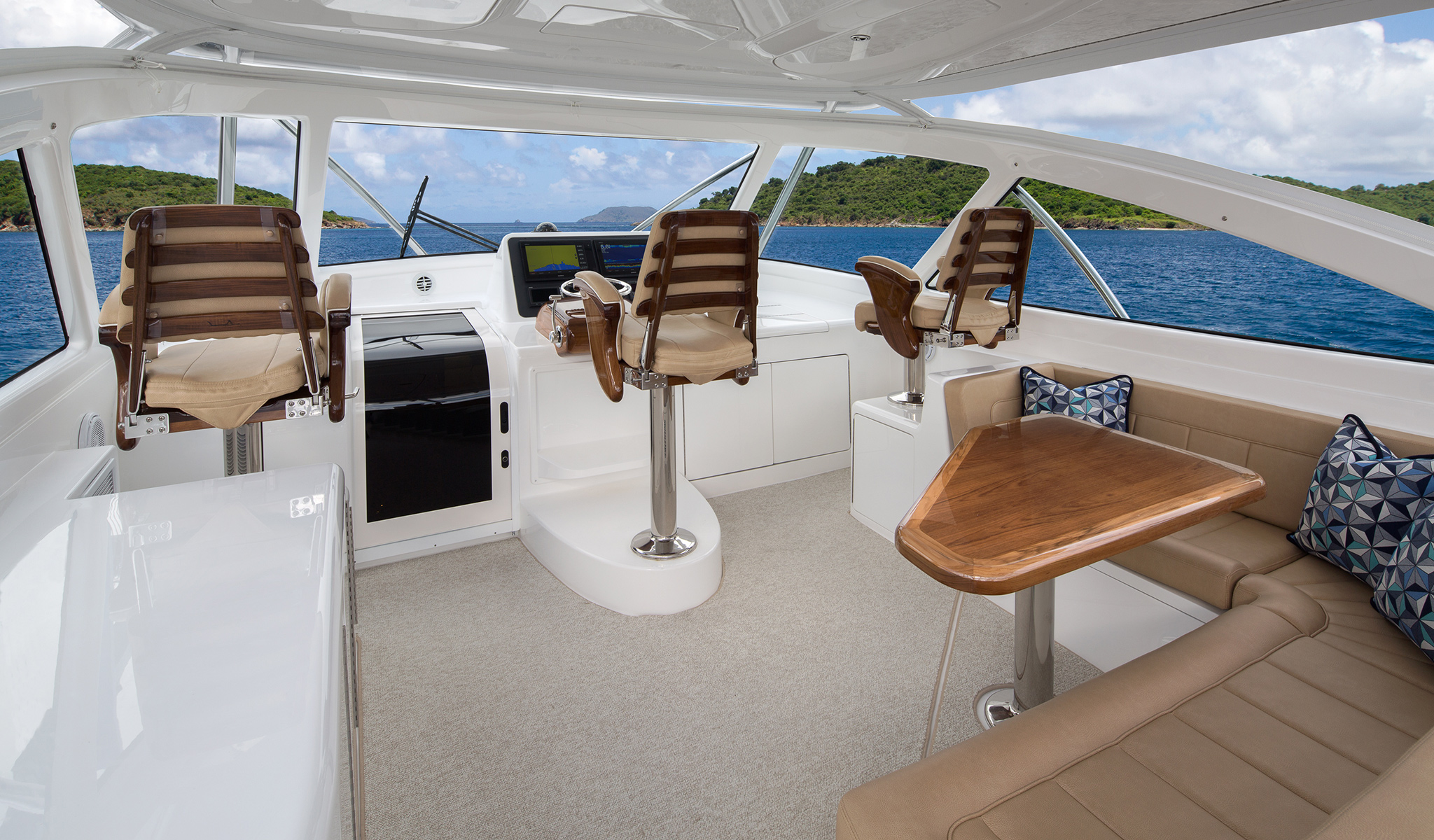 Prevent CO2 Poisoning Onboard Your Boat 06 Helm 44 O