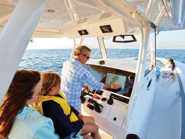 Regulator Boats