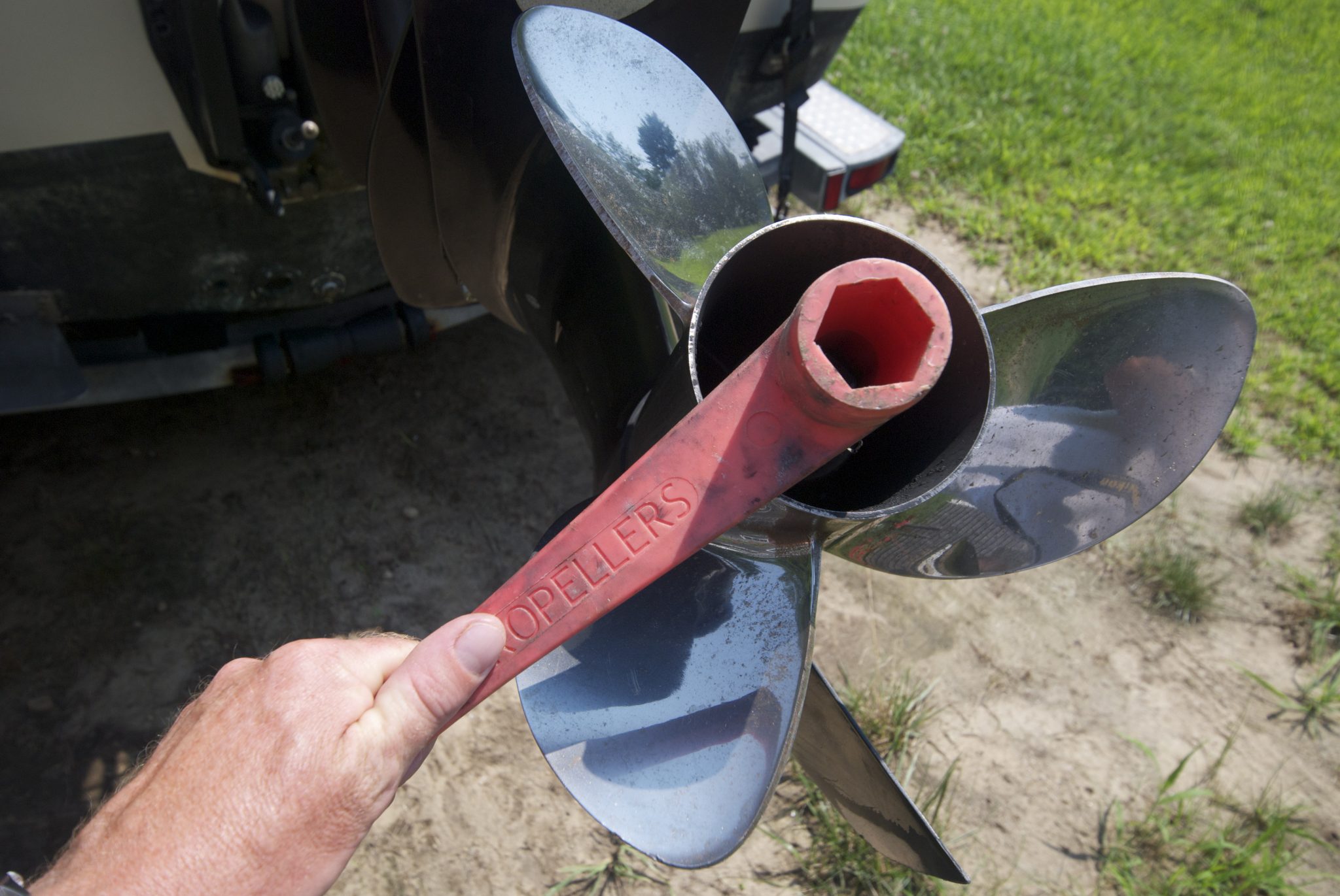 Boat Propeller TLC 2. Propeller install 1
