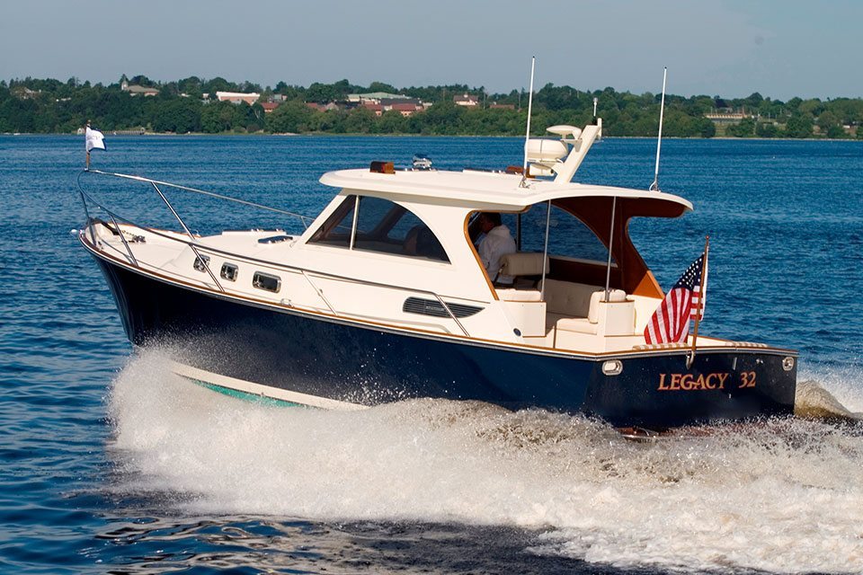 Routine Boating Maintenance Tips 32 exterior 5