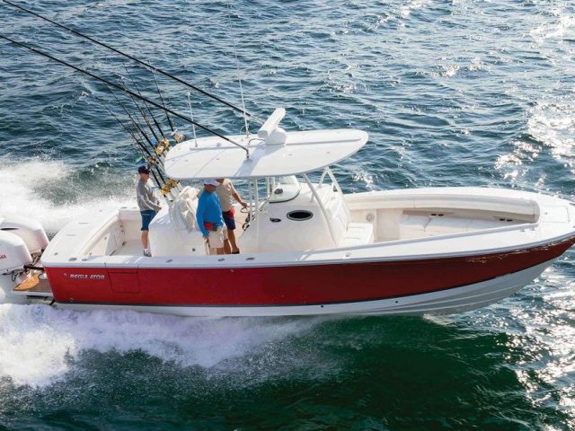 regulator 31 boat test fishability review05 1000x648