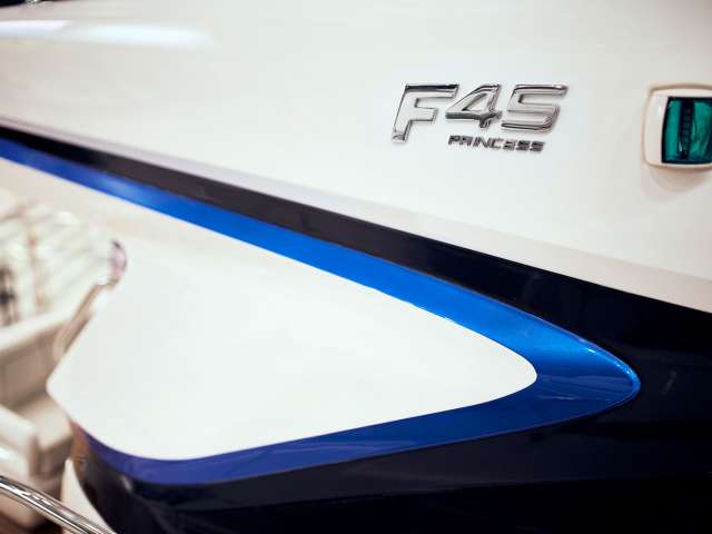 F45