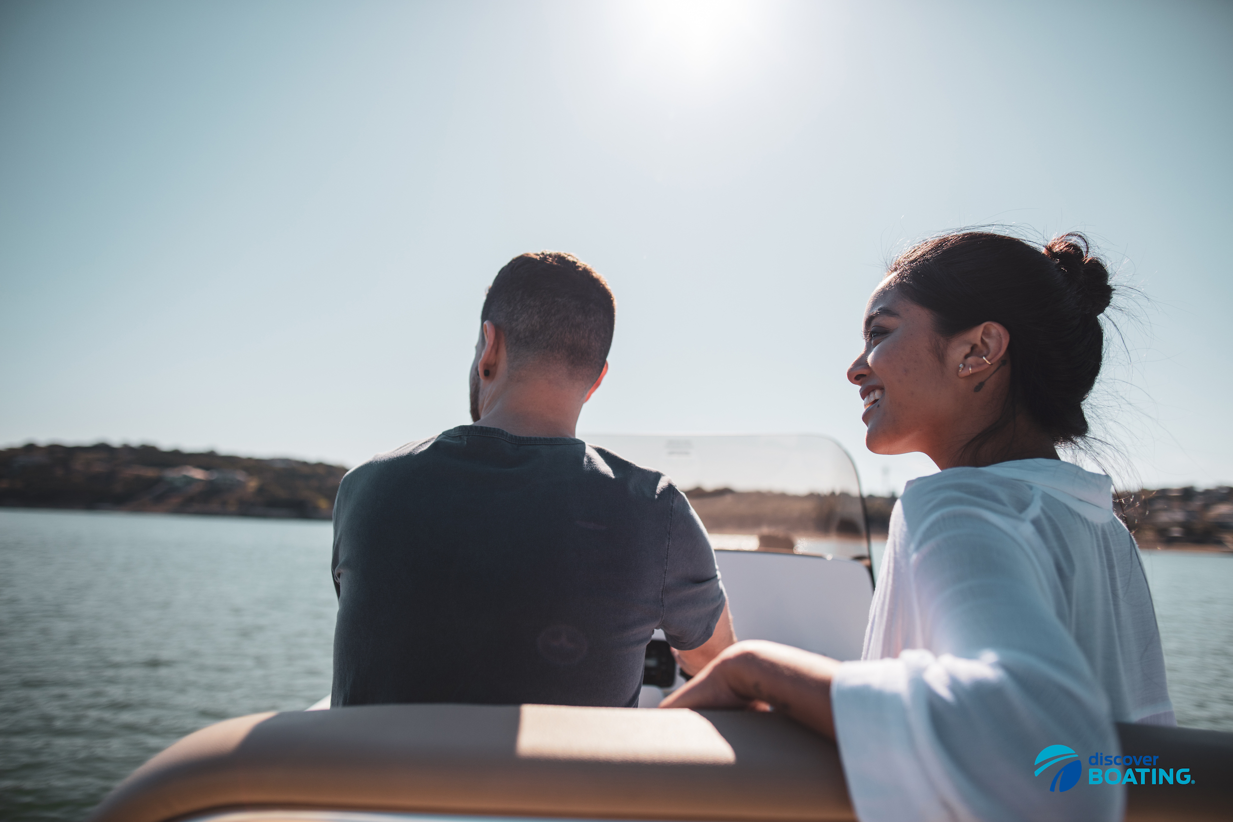 Get on Board - The Water is Open! 01 Center Console zrs 0638