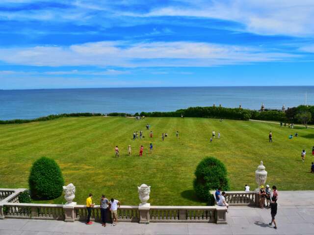 Breakers Mansion featured image 1
