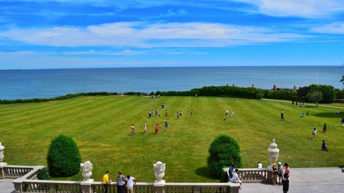 Exploring Newport This Fall Breakers Mansion featured image