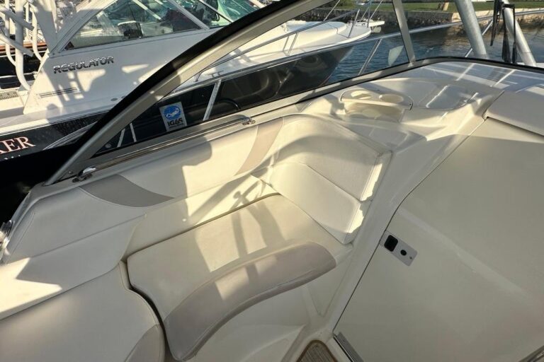 2009 Boston Whaler 285 Conquest