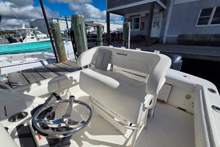 2014 Regulator 25