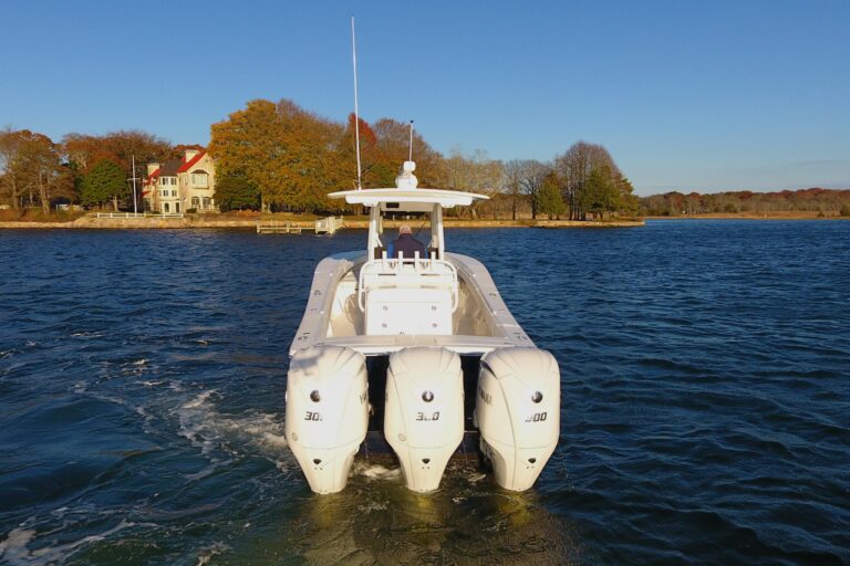 2023 Regulator 34