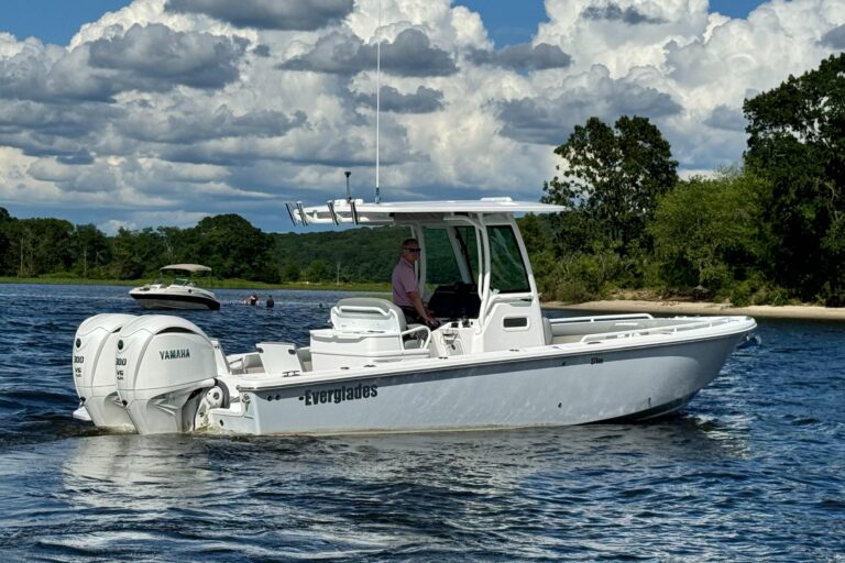 2024 Everglades 273 Center Console