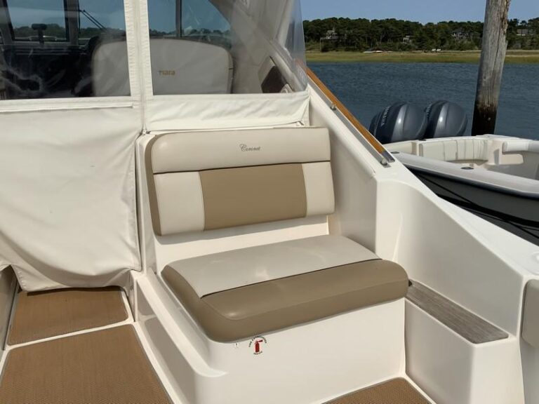 2013 Tiara Yachts 36