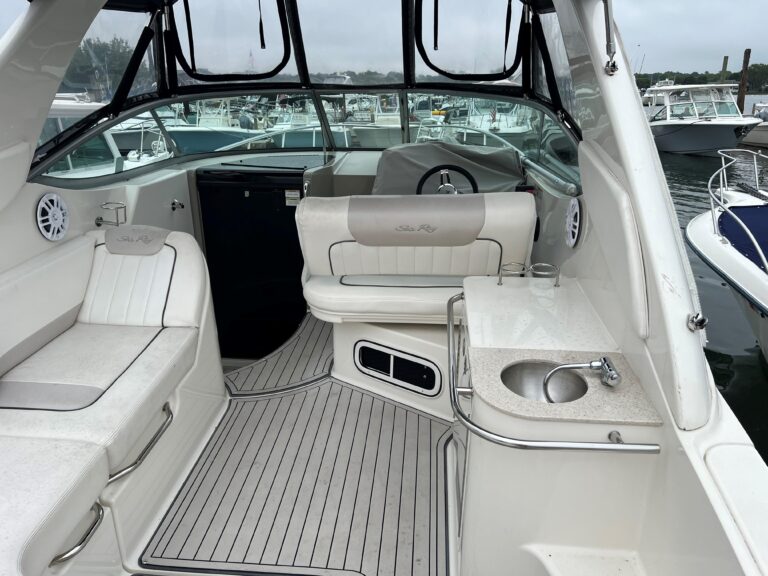 2011 Sea Ray Sundancer 280