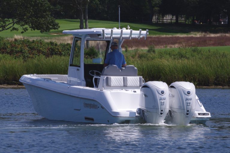 2025 Everglades 285 Center Console
