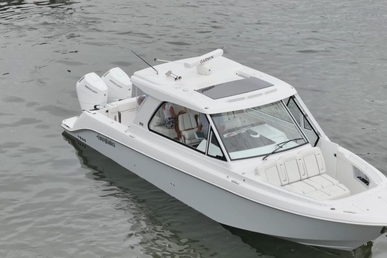 2026 Everglades 367 CX